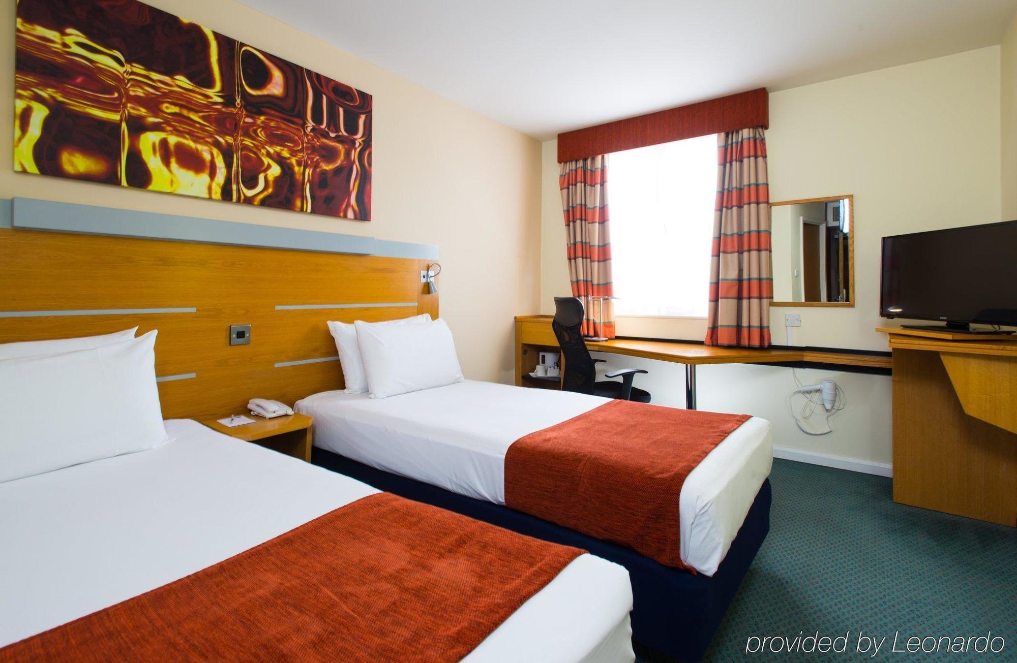 Express Bay By Ihg Hotel