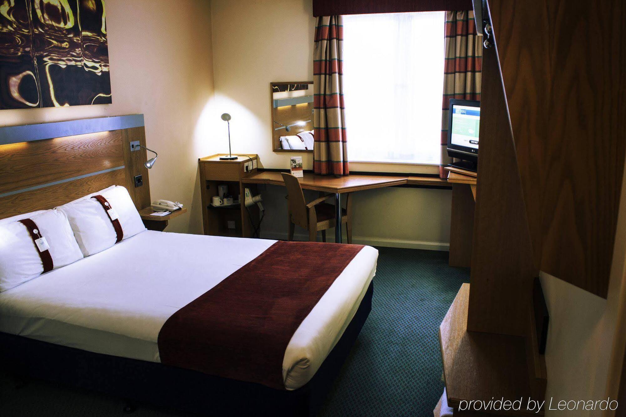 Express Bay By Ihg 3* Cardiff