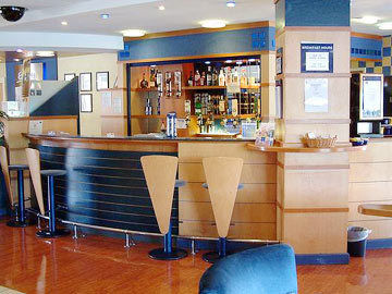 Hotel Express Bay By Ihg Cardiff